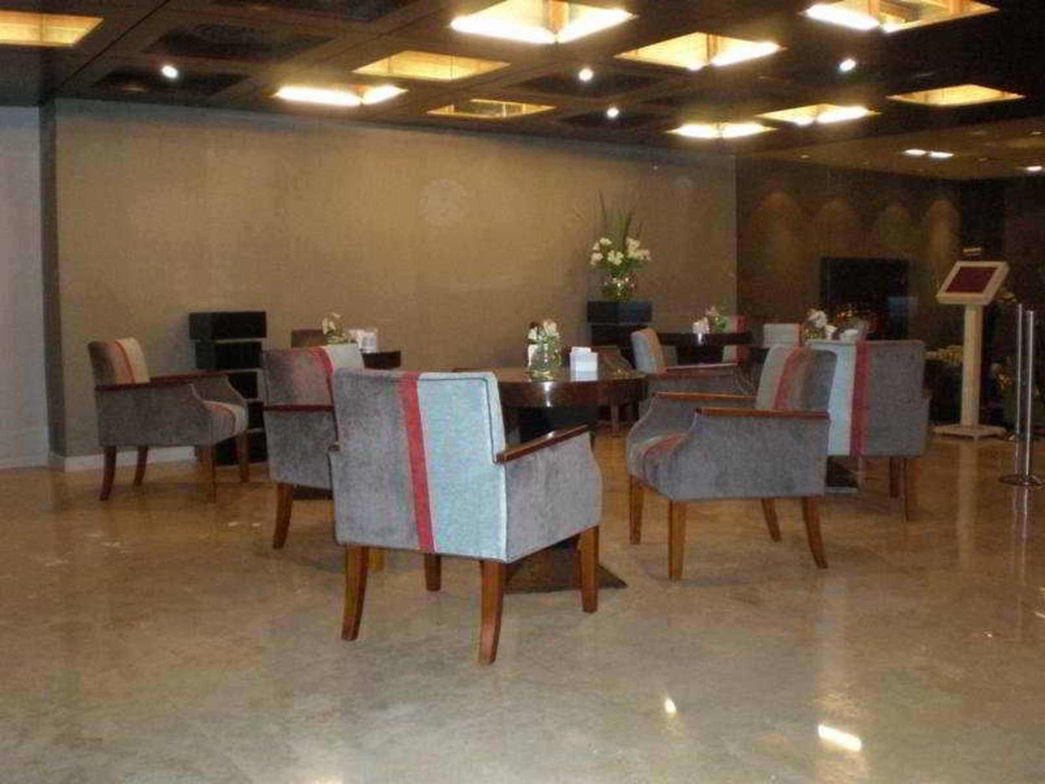 Grand King Hotel Buenos Aires Exterior photo